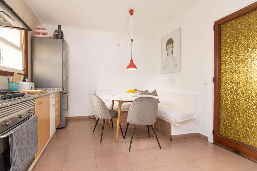 Renovierte Wohnung mit großem Garten und Garage in Son Armadans