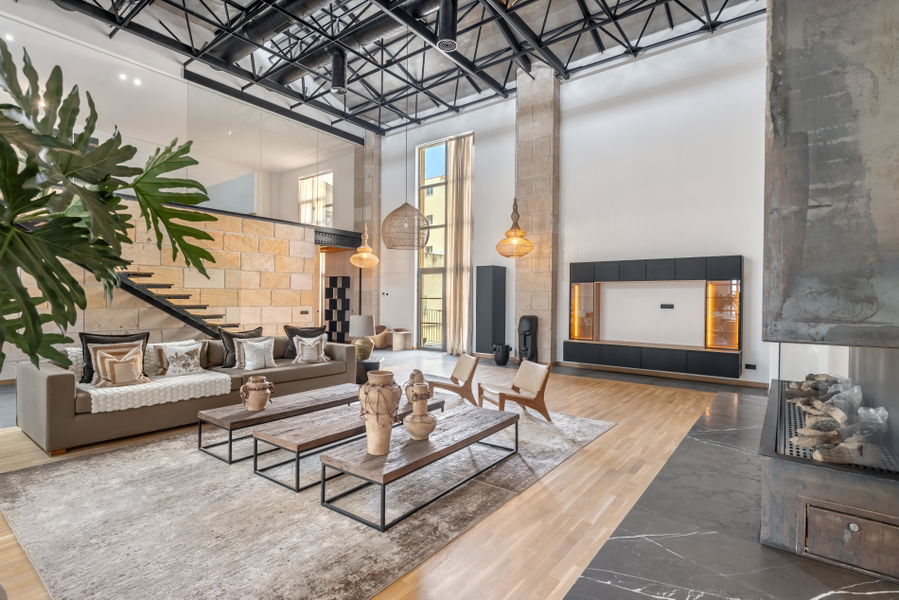 Imponerande designloft med privat takterrass i hjärtat av Santa Catalina