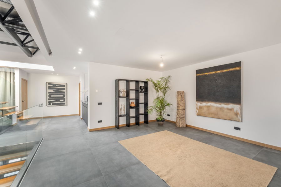 Imponerande designloft med privat takterrass i hjärtat av Santa Catalina
