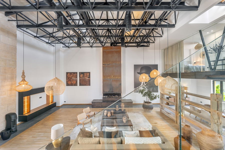 Imponerande designloft med privat takterrass i hjärtat av Santa Catalina