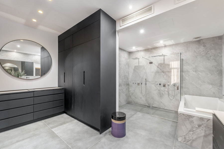 Imponerande designloft med privat takterrass i hjärtat av Santa Catalina