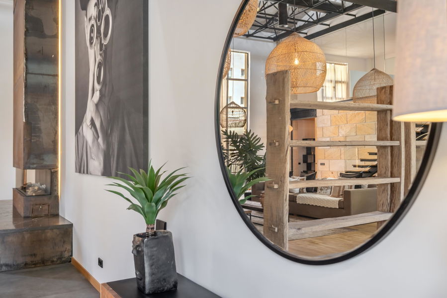 Imponerande designloft med privat takterrass i hjärtat av Santa Catalina