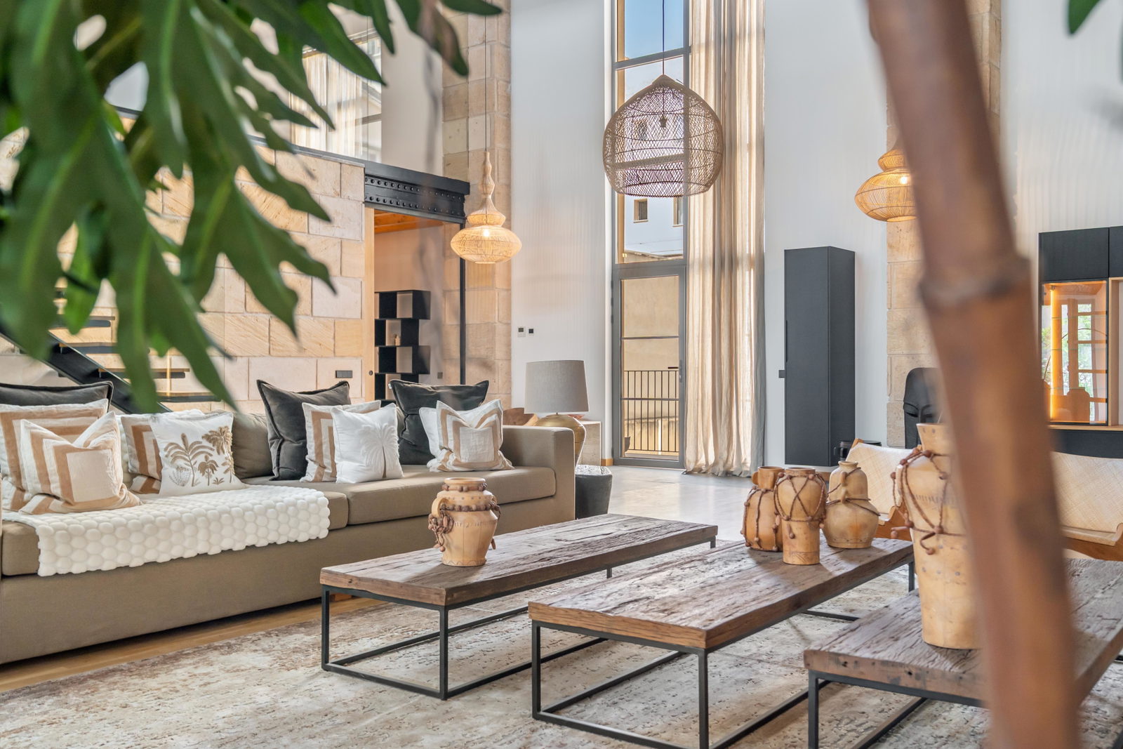 Imponerande designloft med privat takterrass i hjärtat av Santa Catalina