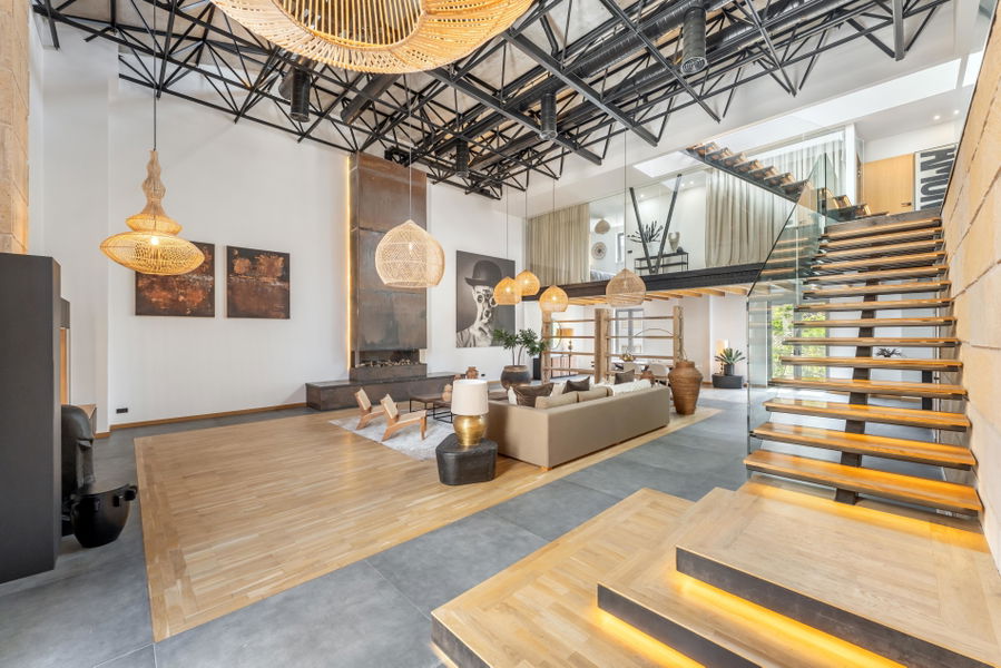 Imponerande designloft med privat takterrass i hjärtat av Santa Catalina