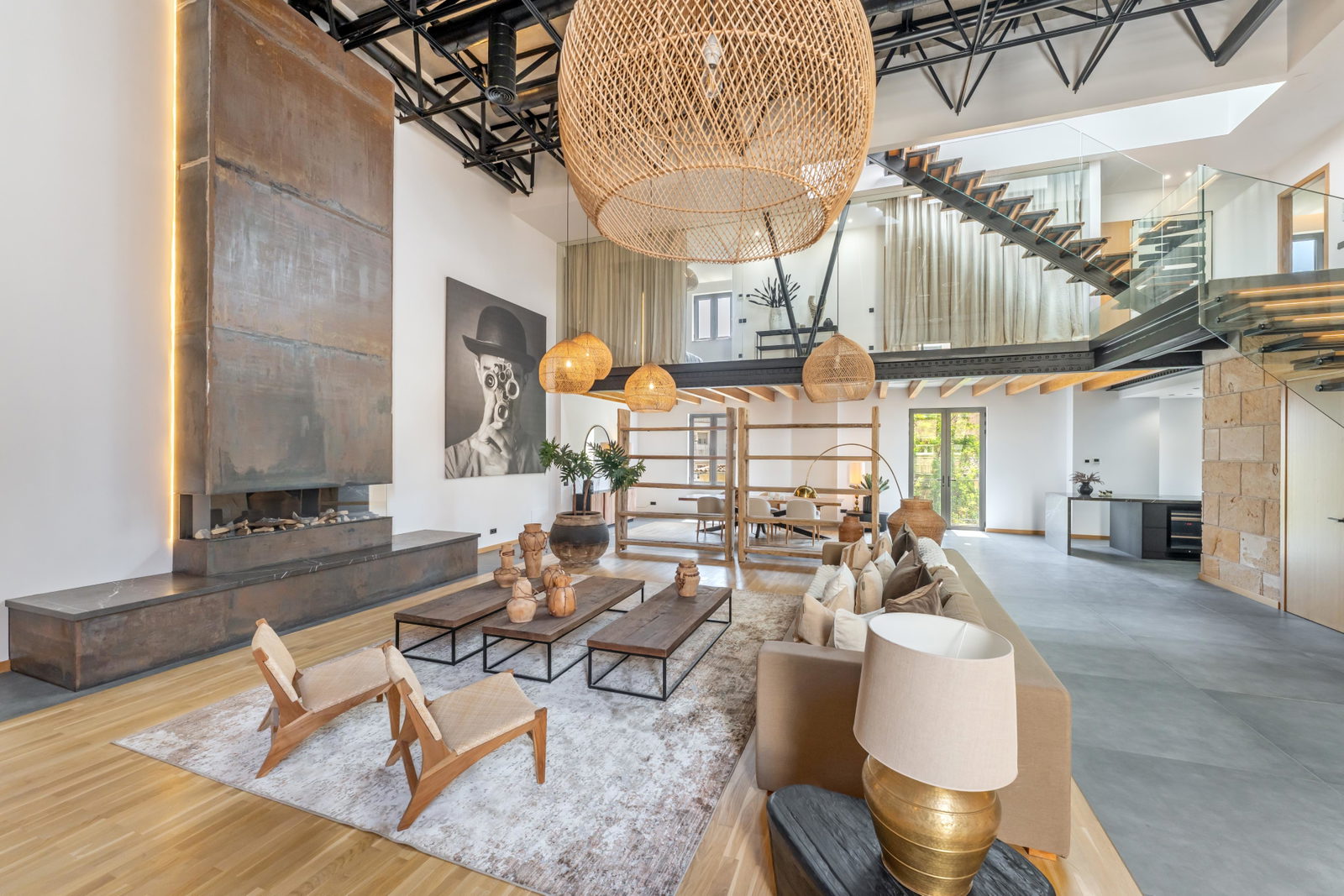 Imponerande designloft med privat takterrass i hjärtat av Santa Catalina