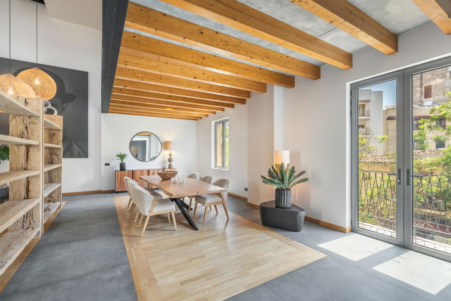 Imponerande designloft med privat takterrass i hjärtat av Santa Catalina