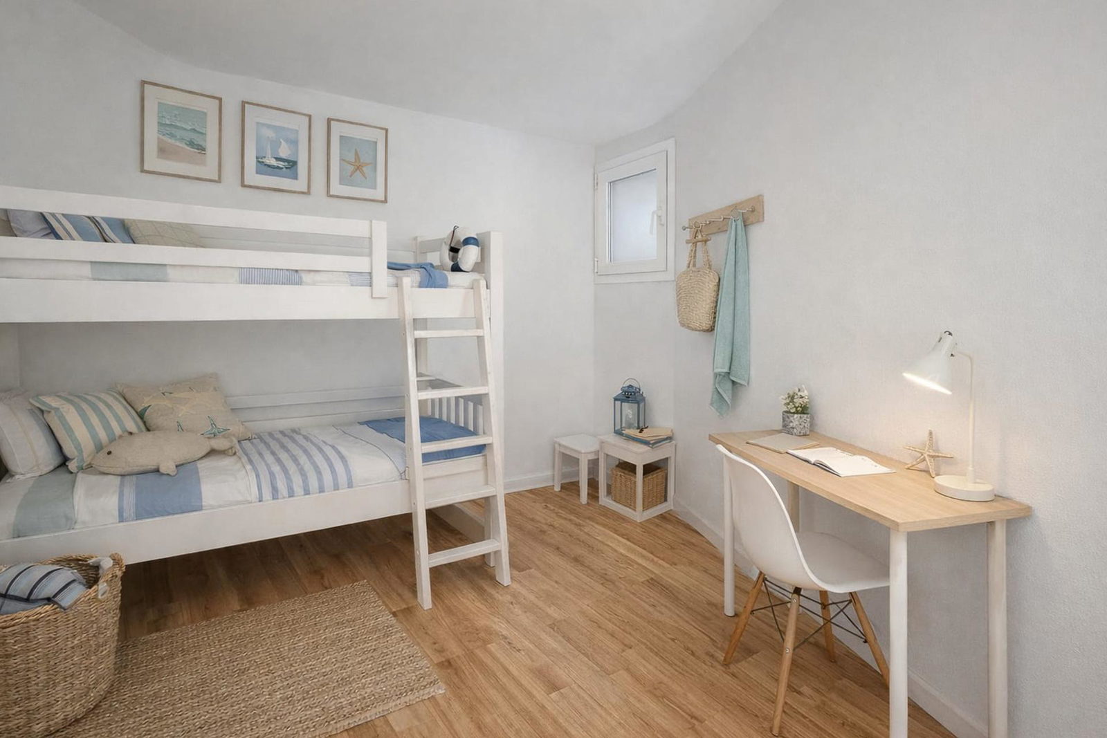 Wohnung mit Meerblick zum Renovieren, nur wenige Schritte vom Strand entfernt im Magaluf