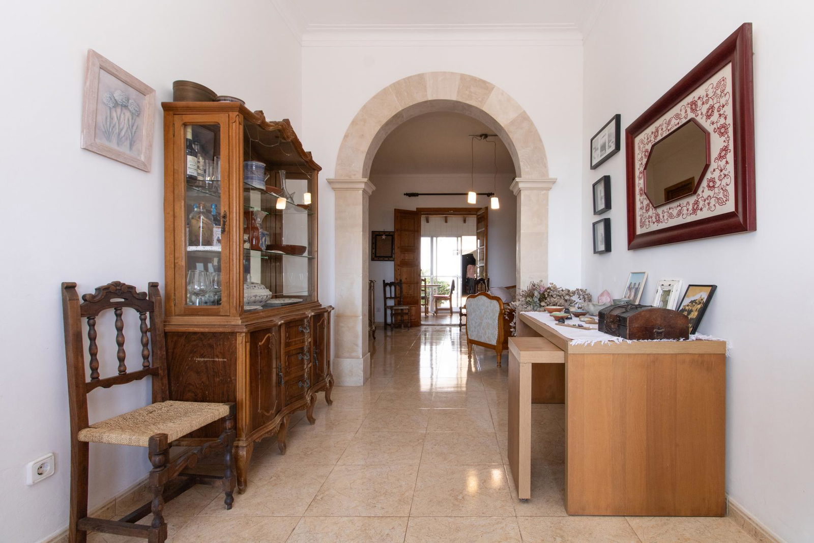 Sea view property with great potential and charming location in Sa Rapita