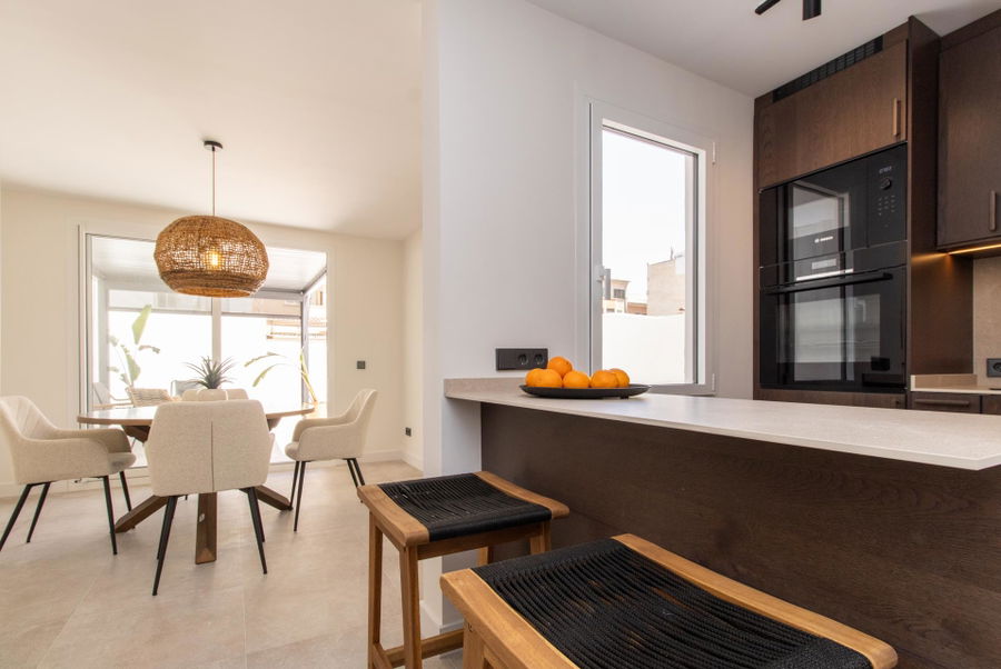 Elegant fully renovated apartment  with large terrace in Palma City Centre