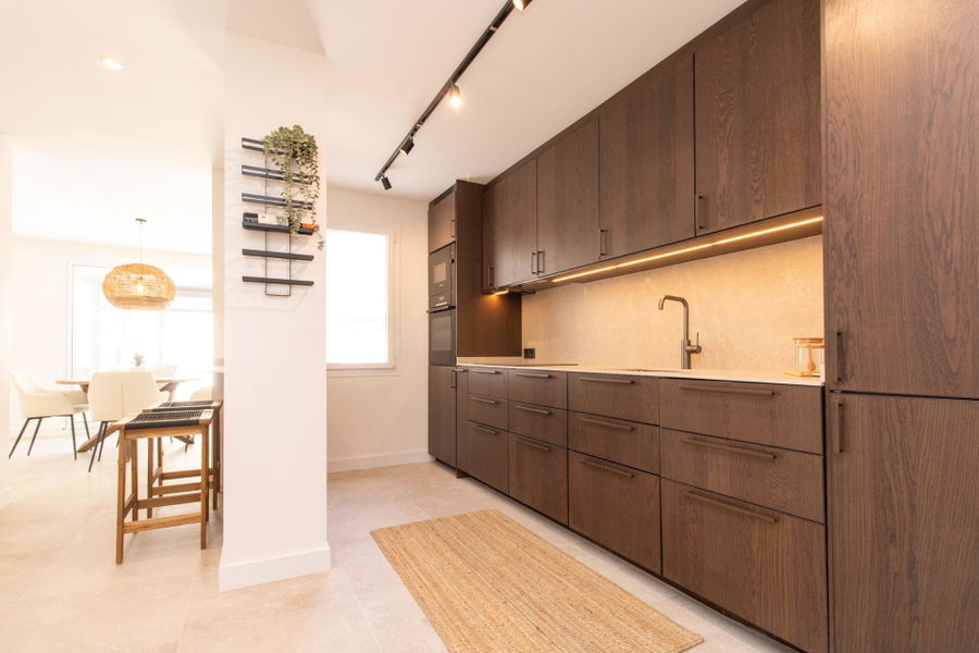 Elegant fully renovated apartment  with large terrace in Palma City Centre