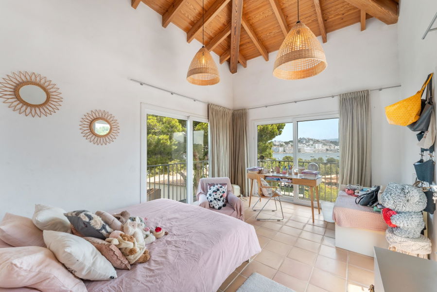 Mediterranean villa with  amazing sea view and prime location in front of Santa Ponsa Nautic Club