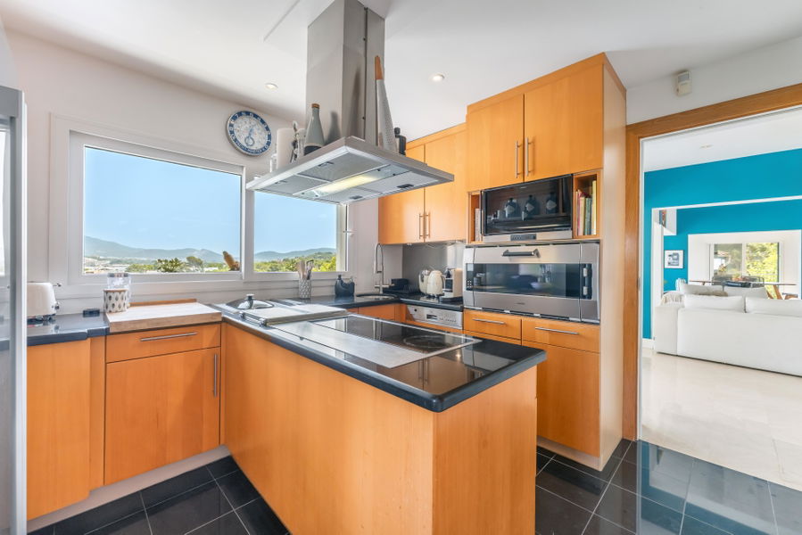 Mediterranean villa with  amazing sea view and prime location in front of Santa Ponsa Nautic Club