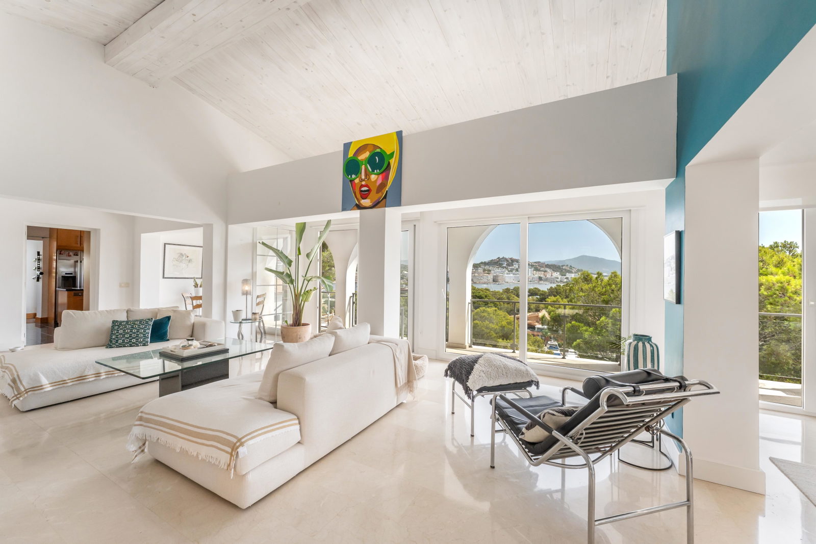 Mediterranean villa with  amazing sea view and prime location in front of Santa Ponsa Nautic Club