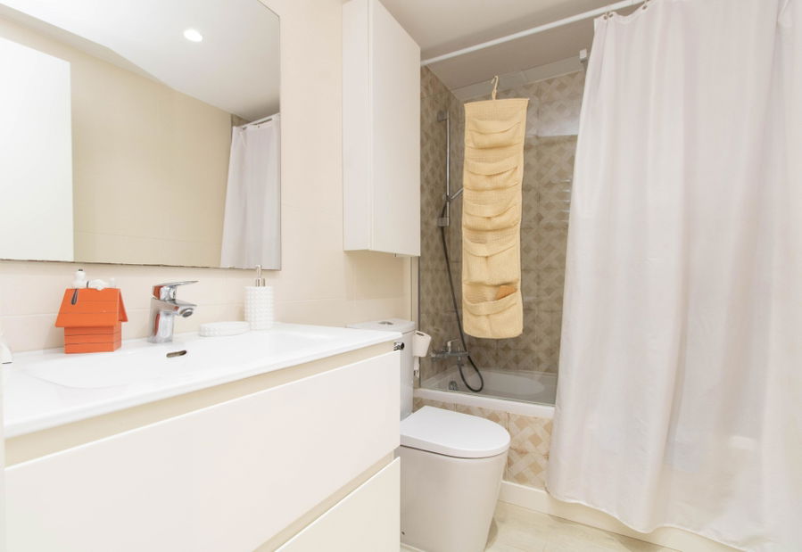 Spacious ground floor apartment with an amazing terrace and community pool in Palmanova