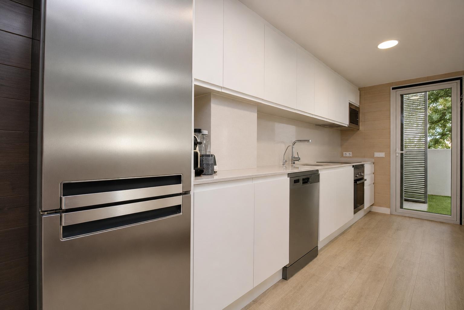 Spacious ground floor apartment with an amazing terrace and community pool in Palmanova