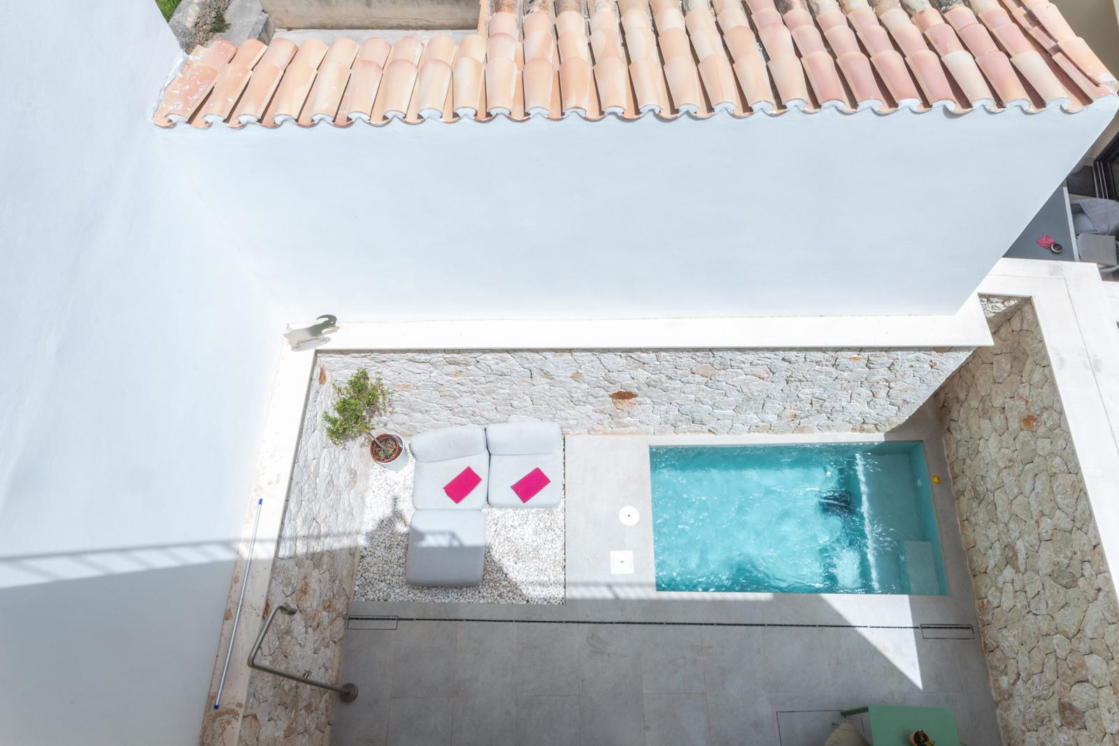 Townhouse with private pool and a roof terrace with great views in Sa Cabaneta for sale