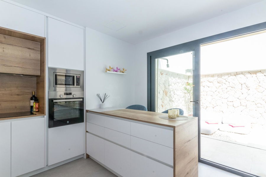 Townhouse with private pool and a roof terrace with great views in Sa Cabaneta for sale