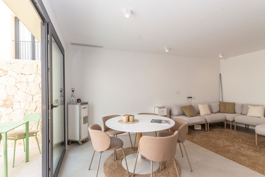 Townhouse with private pool and a roof terrace with great views in Sa Cabaneta for sale