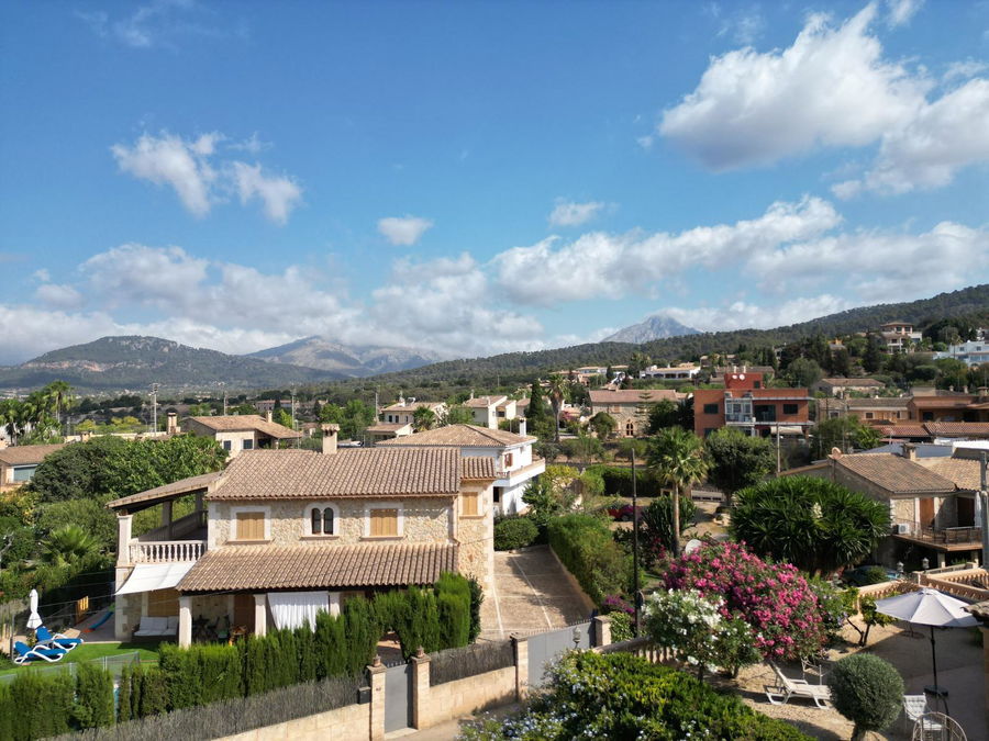 Exclusive newly built villa with pool and mountain views for sale in Calvià