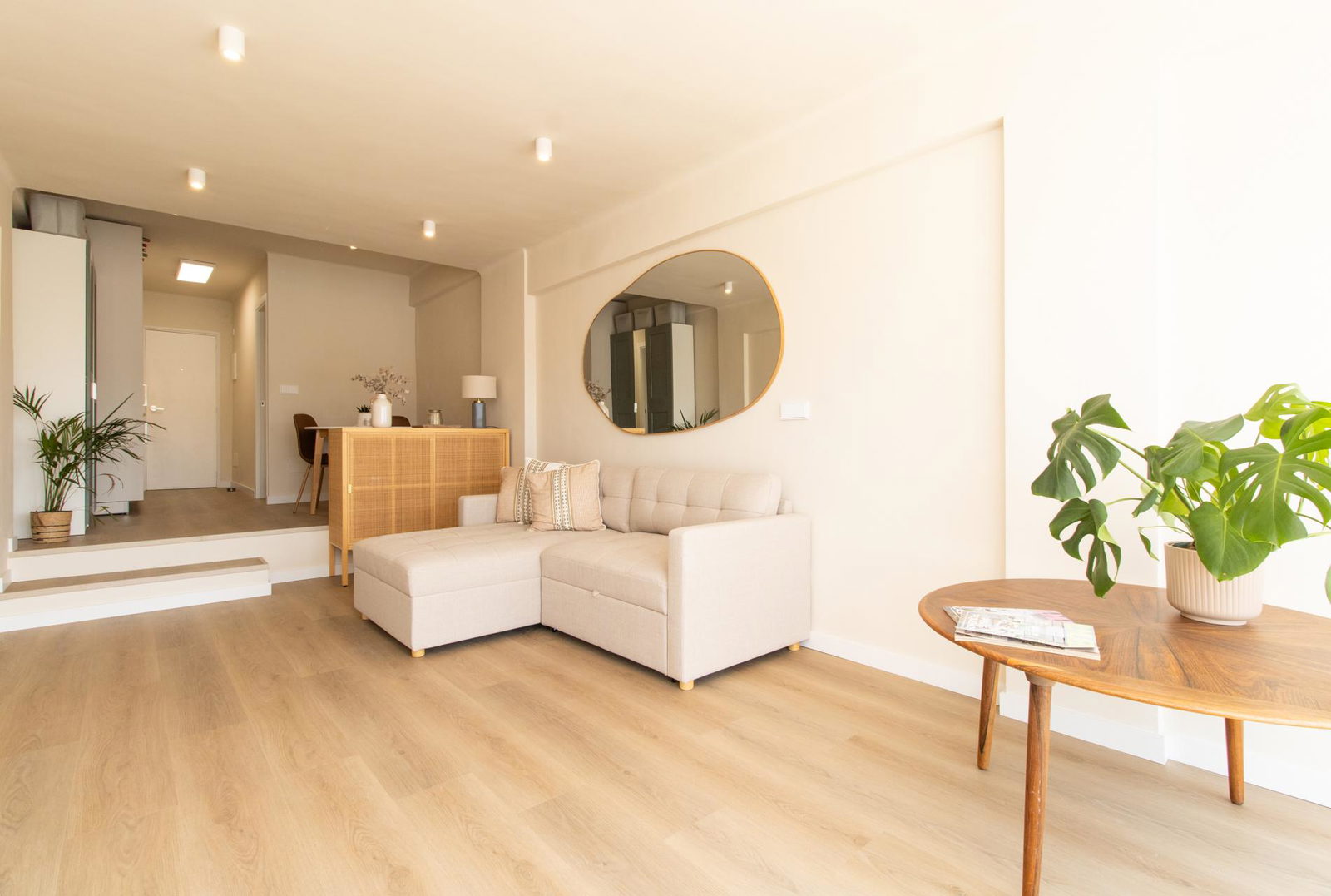 Modern renovated studio apartment with stunning sea views in Santa Ponsa