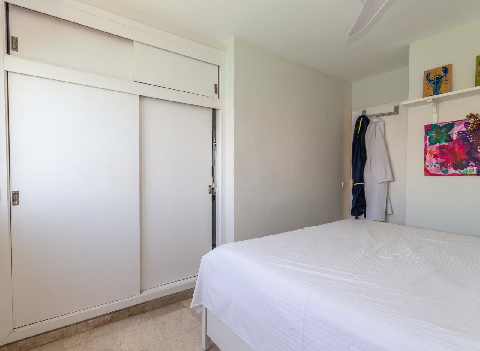 Cozy apartment in a prime location with sea views in Santa Ponsa for sale