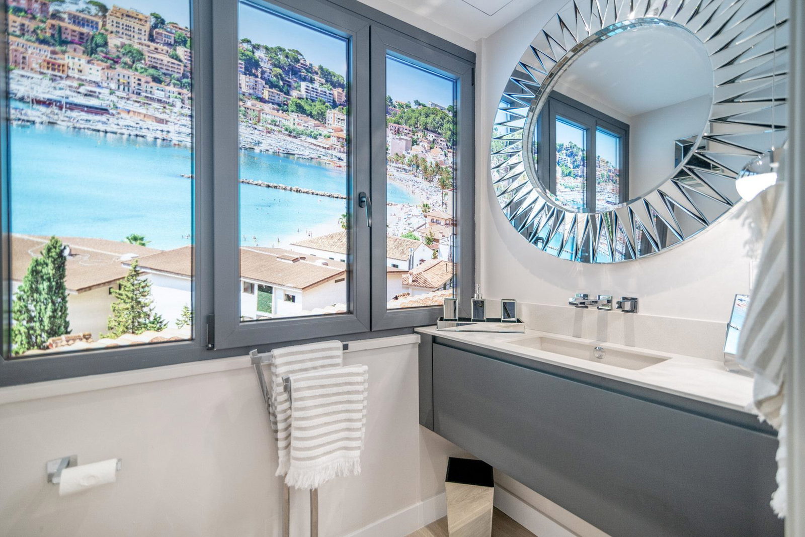 Modern lägenhet i centrala Palma med mysig terrass