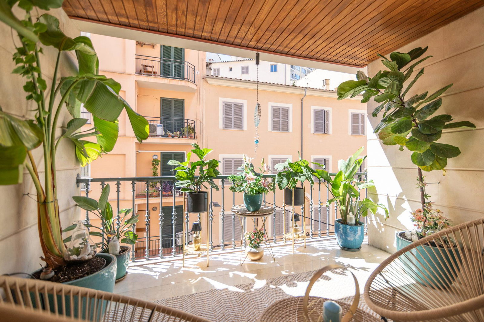 Modern lägenhet i centrala Palma med mysig terrass