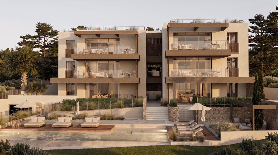 Exclusive Ground-Floor Apartment with Private Garden and Terrace in Cala Major
